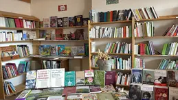 474-biocoop-aiguilhe-puy-en-velay-echo-nature-magasin-bio-librairie-independante-bien-etre-jardin-ecores.webp